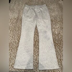 Women’s No Boundaries Size Medium Heather Gray Flared Sweatpants